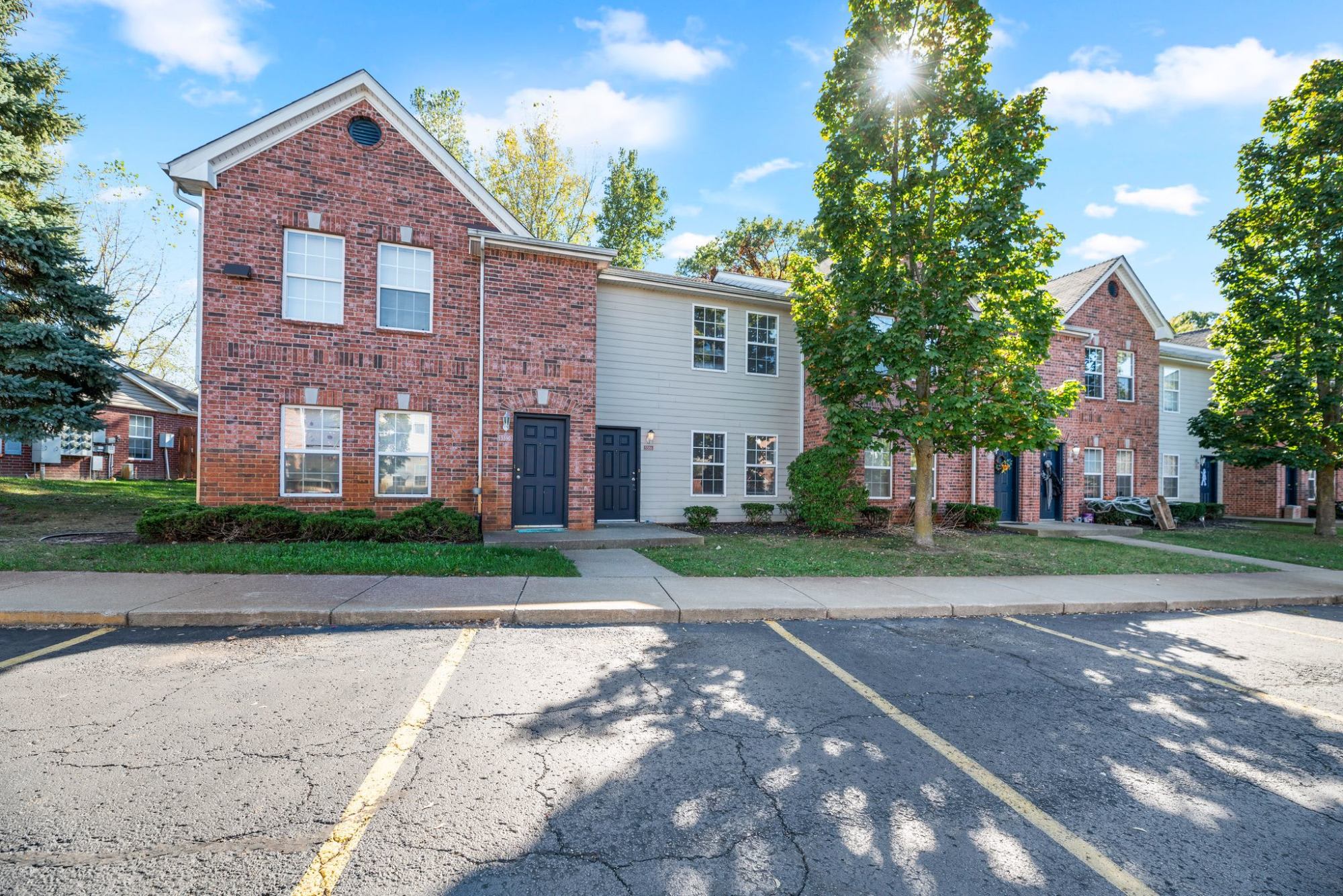 Brookstone Apartments – photo 3
