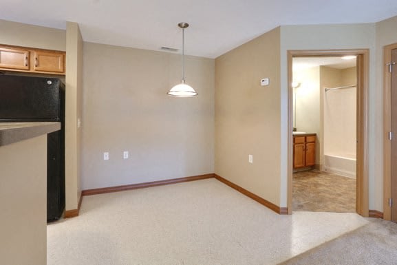 Deer Lakes Apartments – photo 4