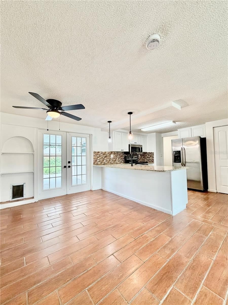 7201 DAGGETT Terrace – photo 2
