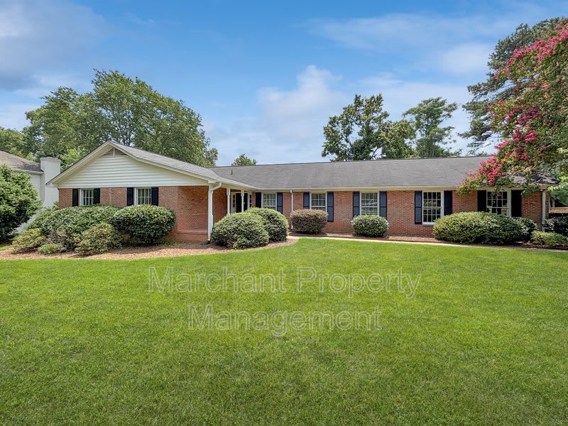 512 Devenger Road – photo 1
