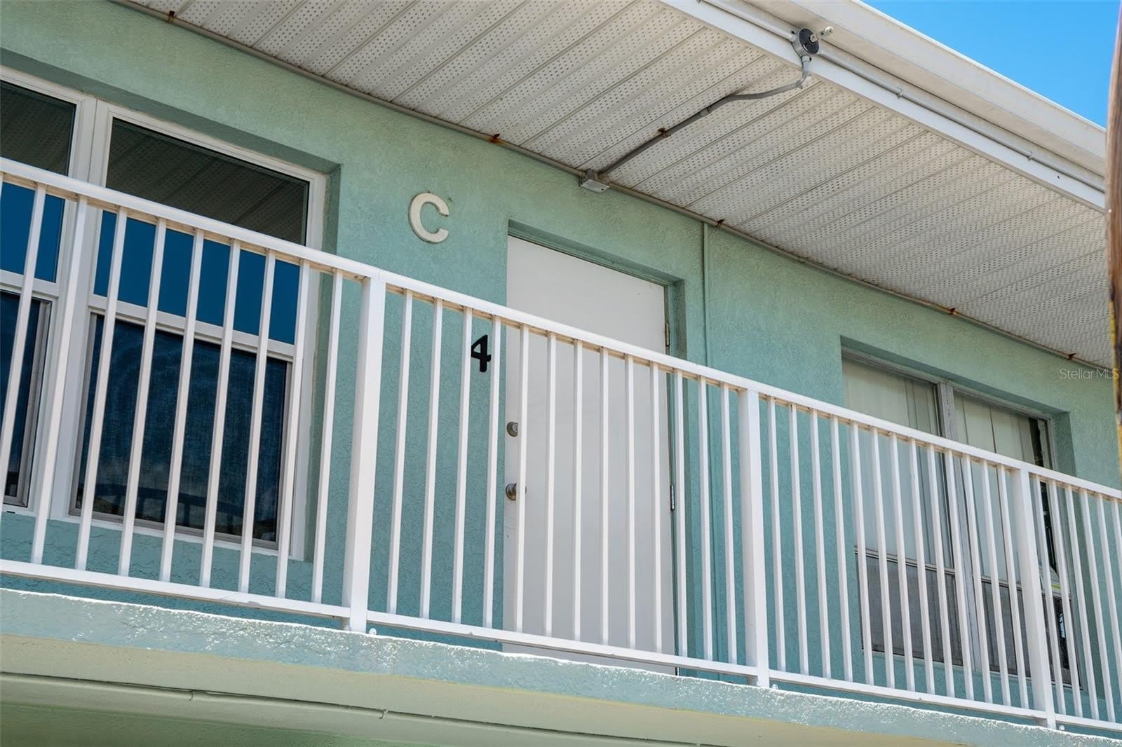 420 TYLER Avenue – photo 3