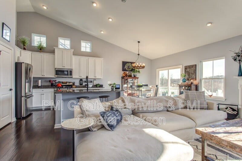 1664 Brockton Lane – photo 4