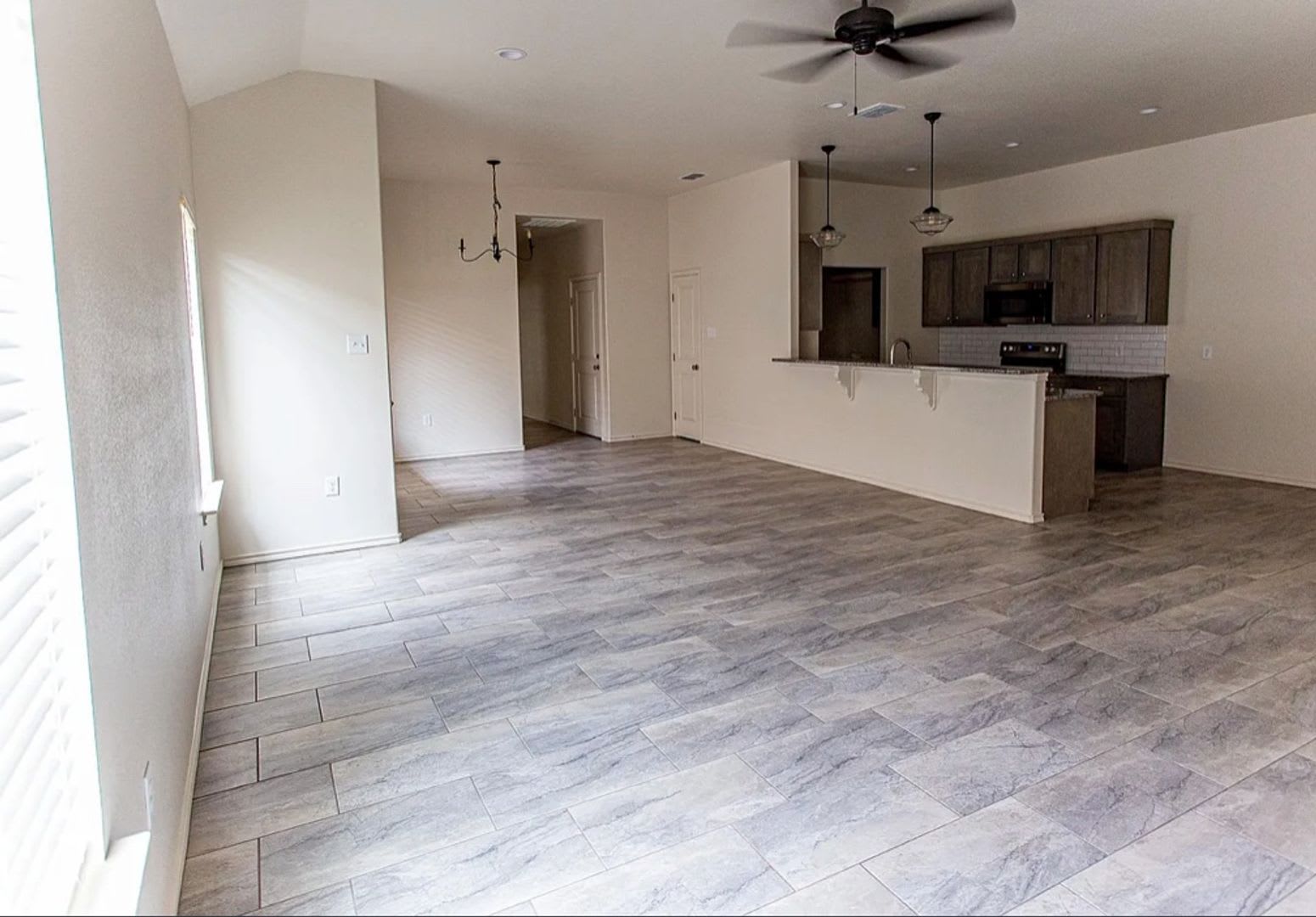 Escape the Ordinary in Viridian Townhomes! – photo 4
