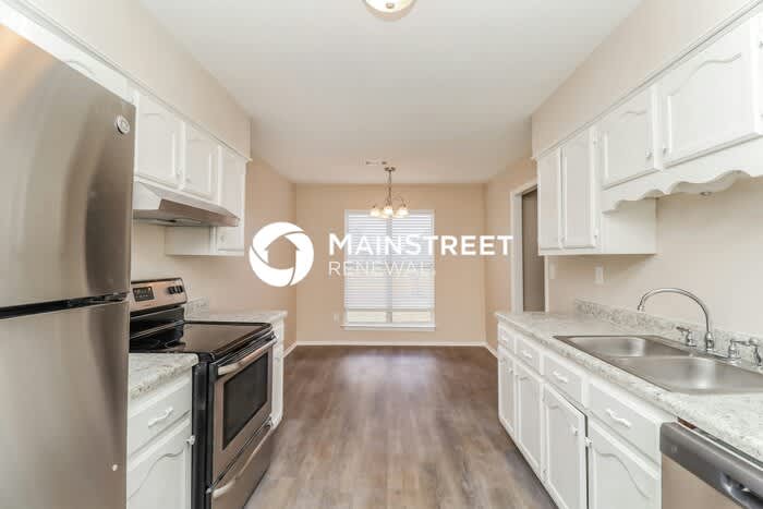 4250 Brighton Drive – photo 5