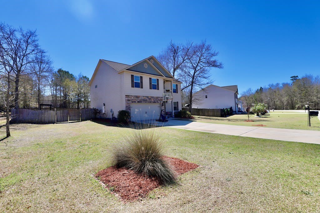 54 Edinburgh Castle Lane – photo 2