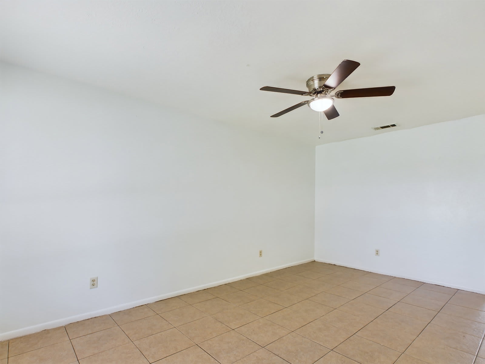 1601 George Bush Drive East – photo 2