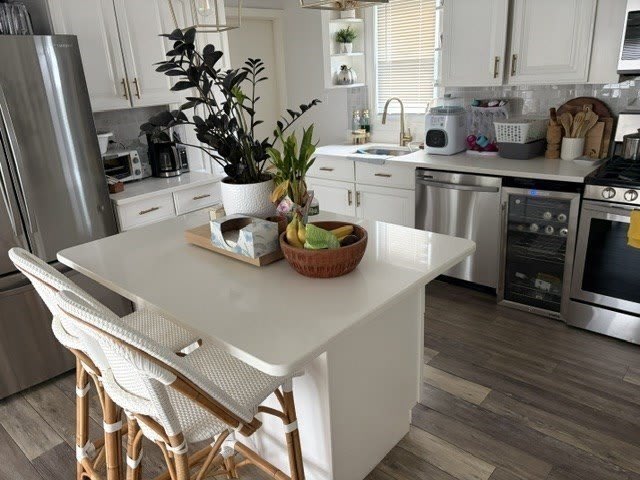 102 Summer St – photo 1