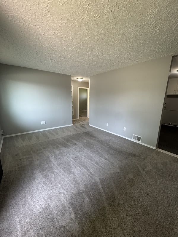 2726 Margaret Street – photo 3