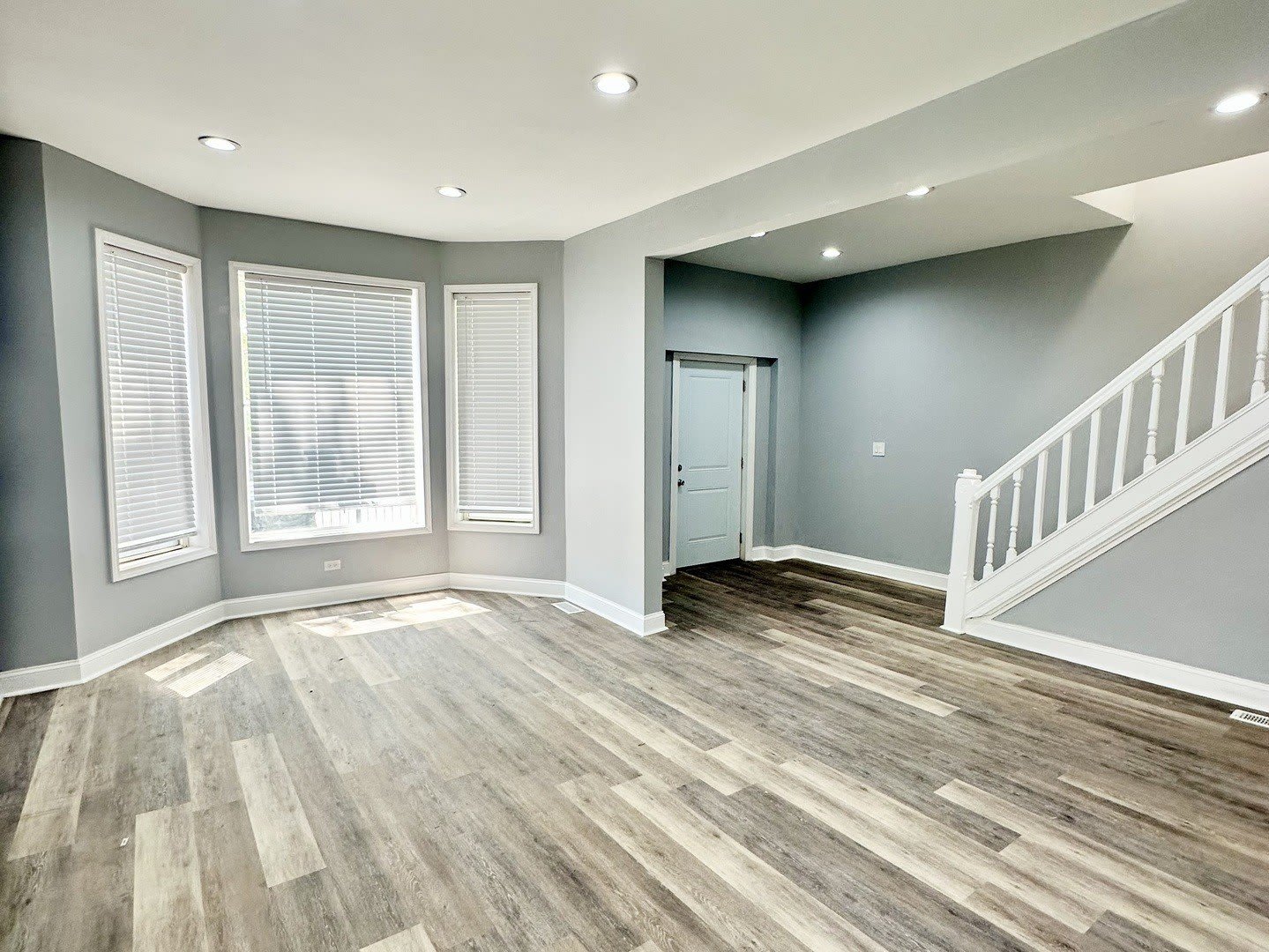 2720 W Harrison Street – photo 2