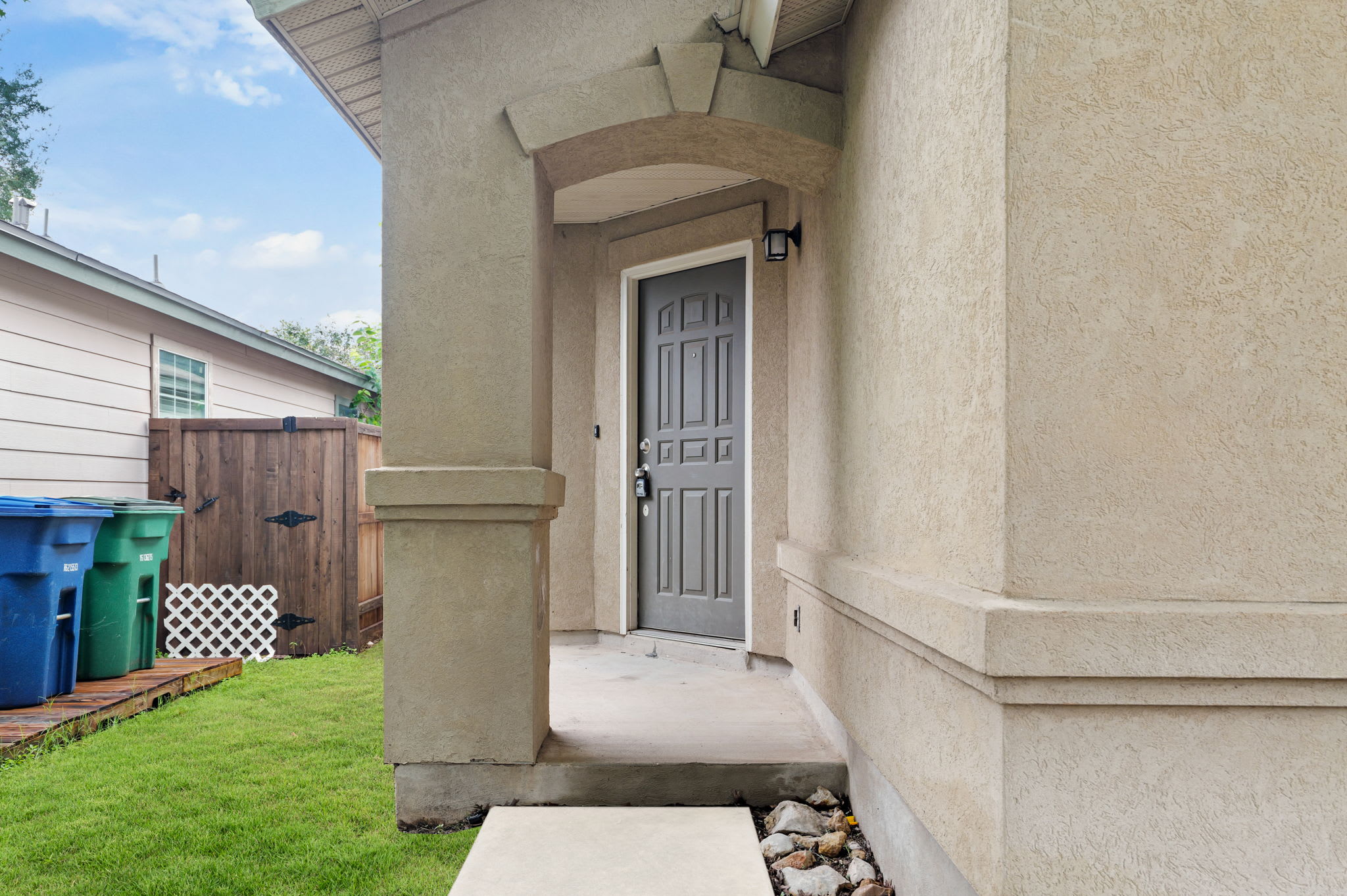 323 Amberdale Oak – photo 4