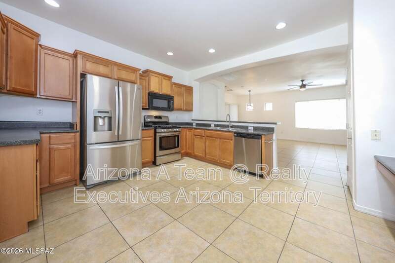 10401 Yew Place – photo 4