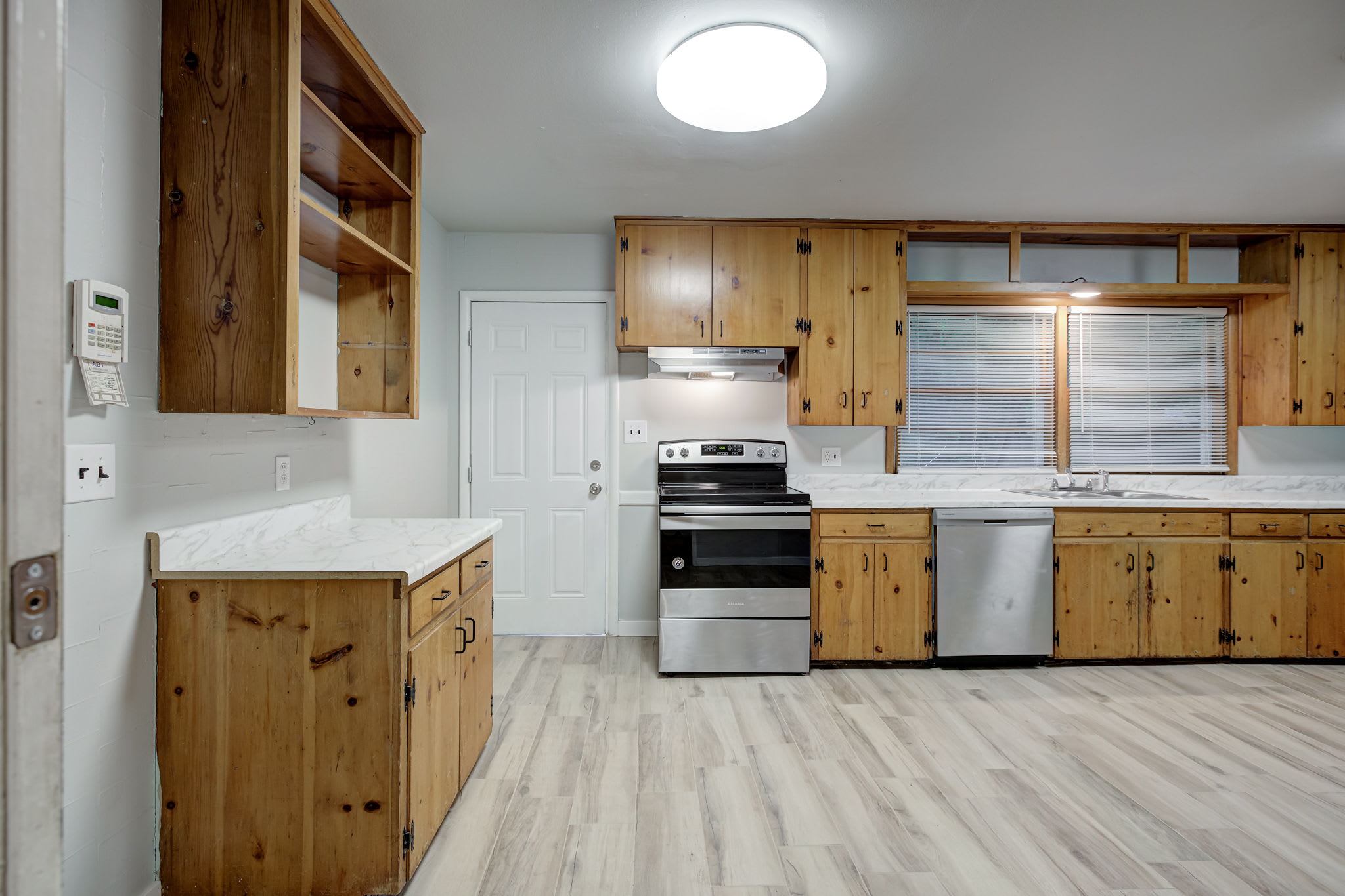 1641 Marian Drive – photo 4
