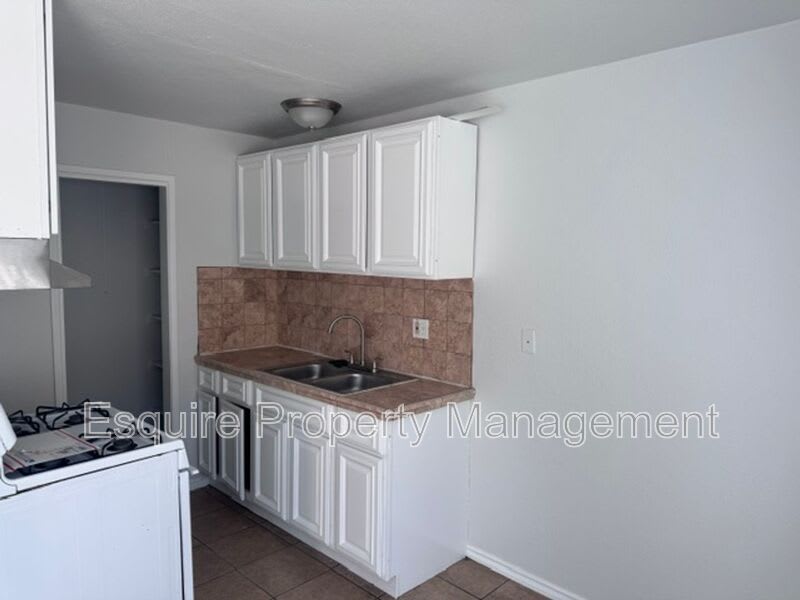 620 W CUESTA DEL MAR DR – photo 5