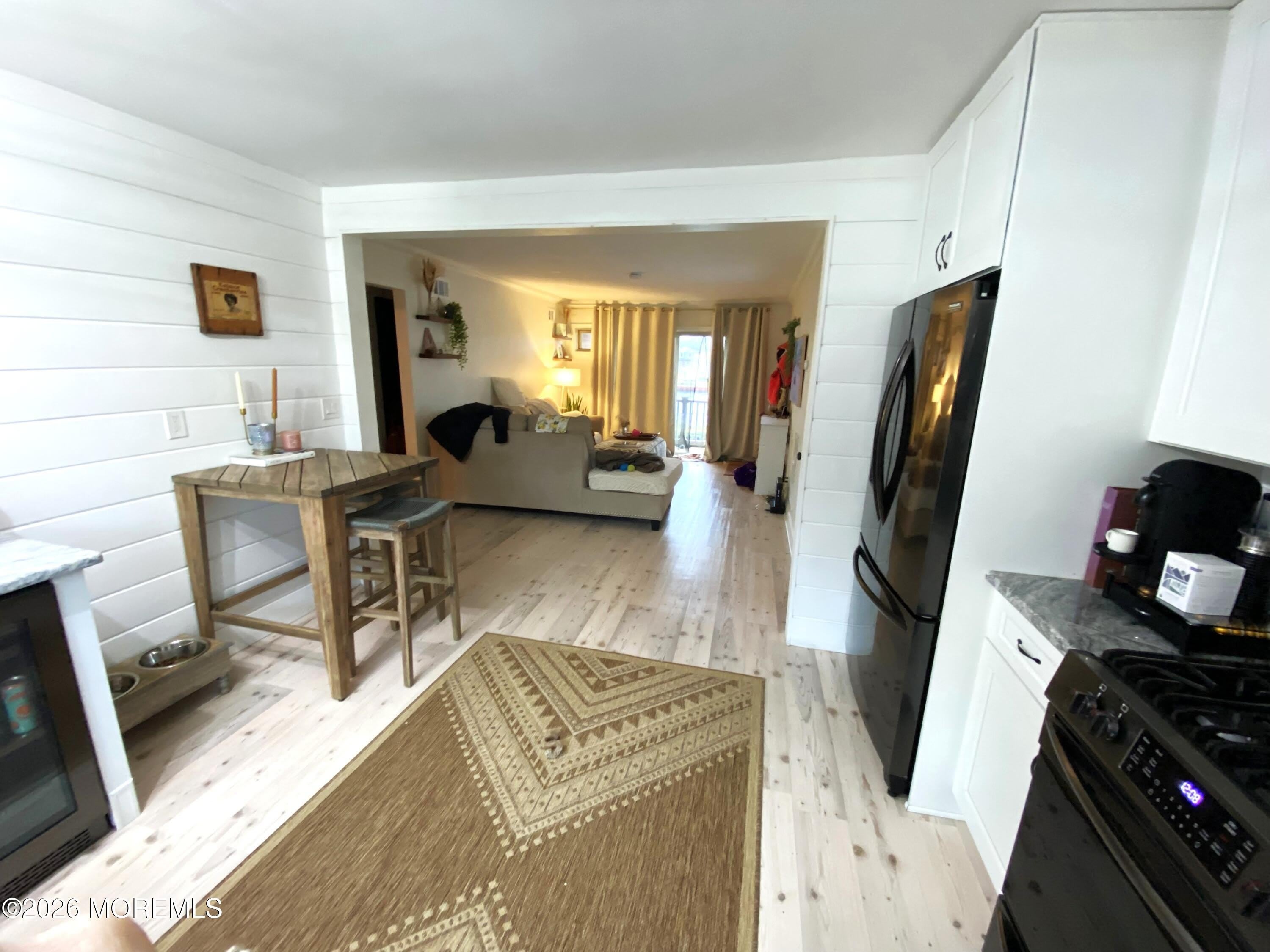 1641 Elm Avenue – photo 5