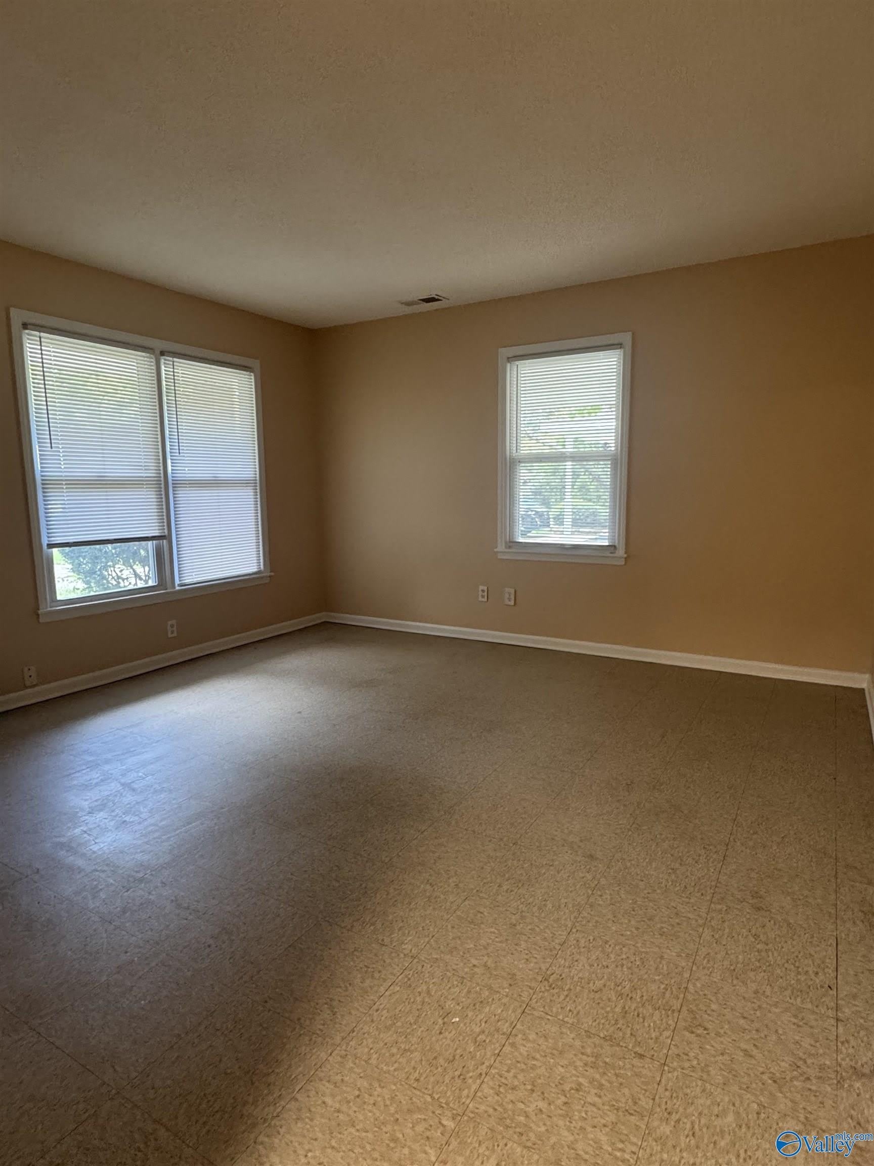 4407 Gazette Drive – photo 2