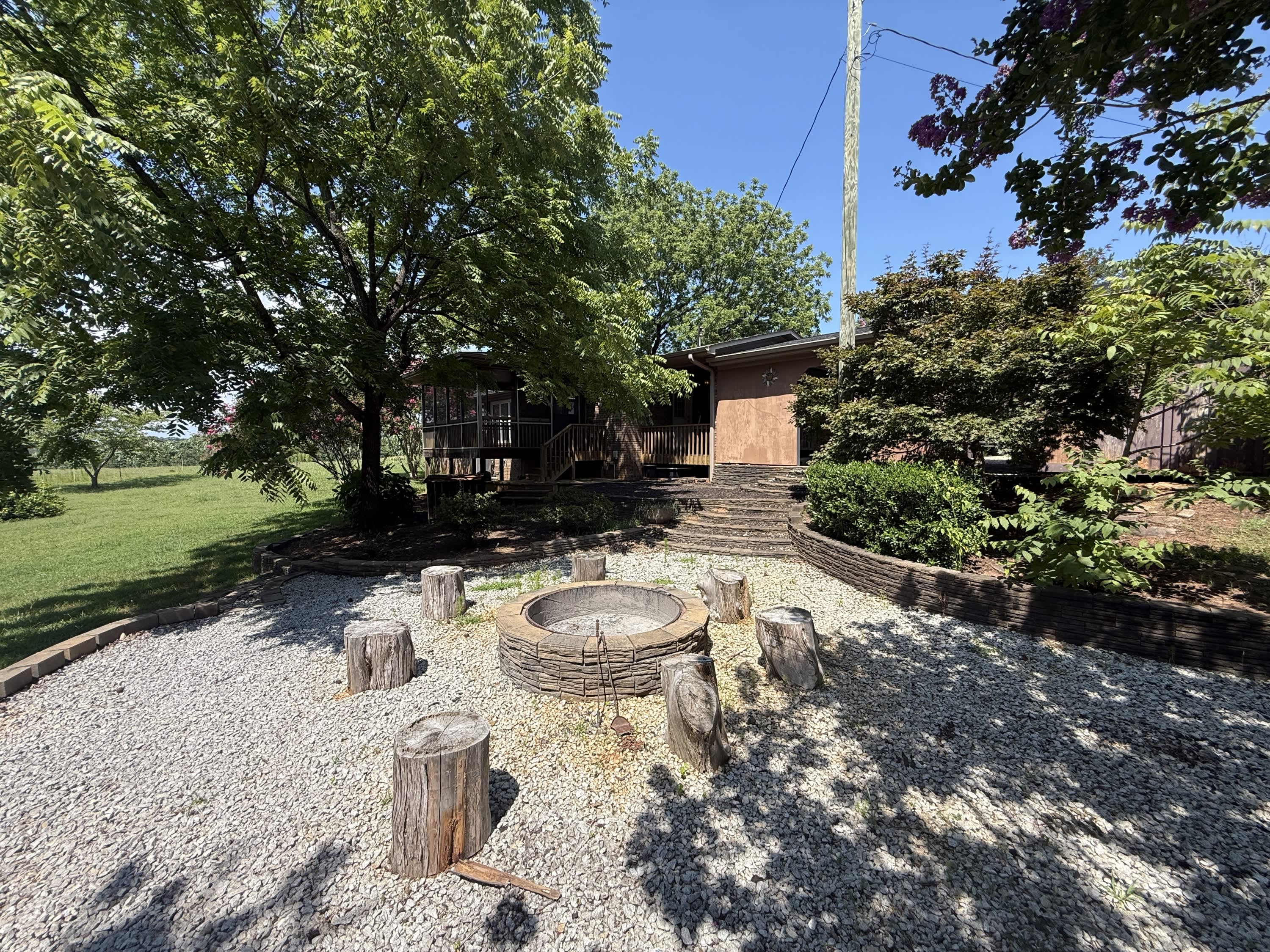 238 Brock Rd. – photo 2
