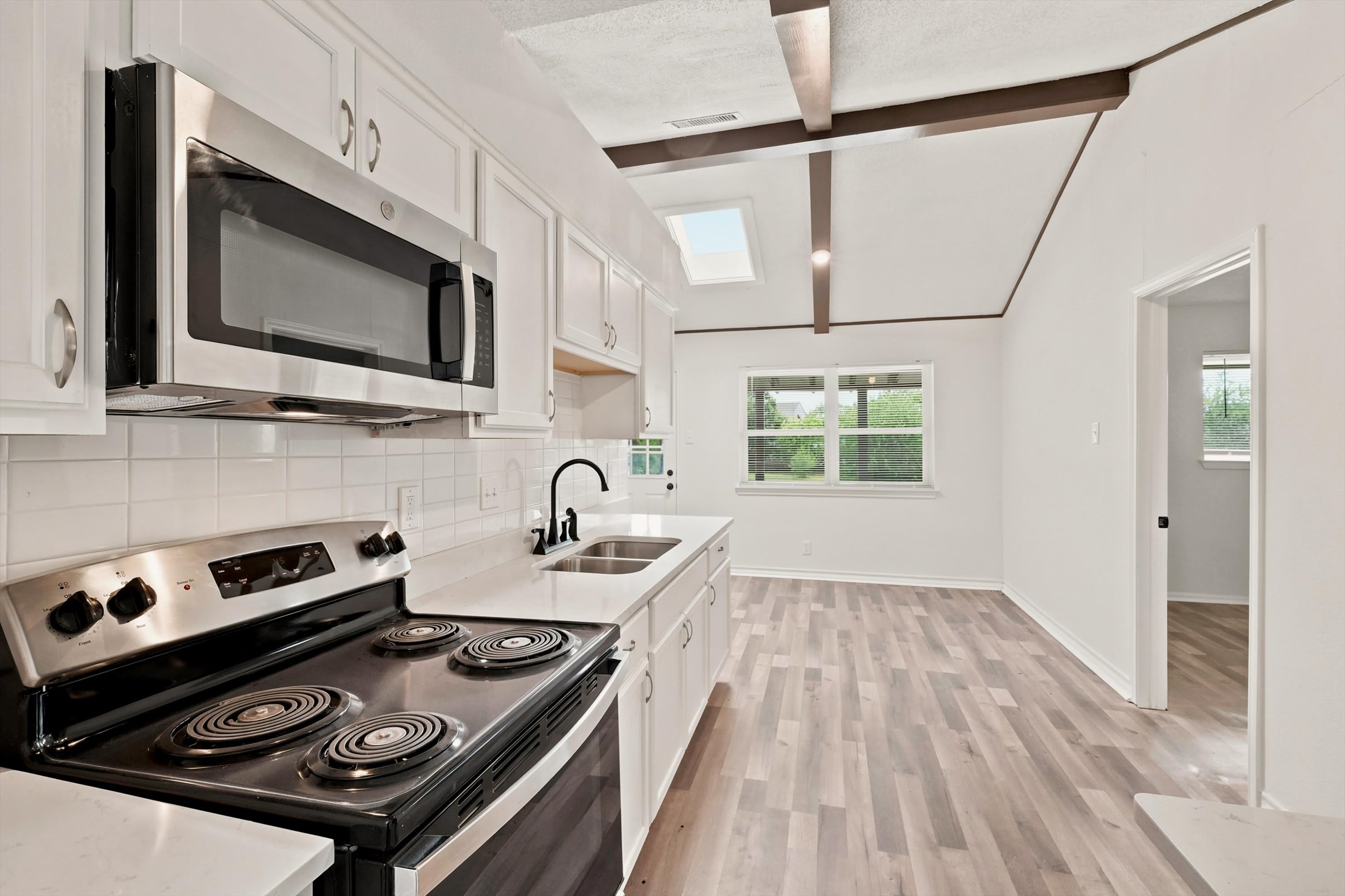 502 Moorside Drive – photo 5