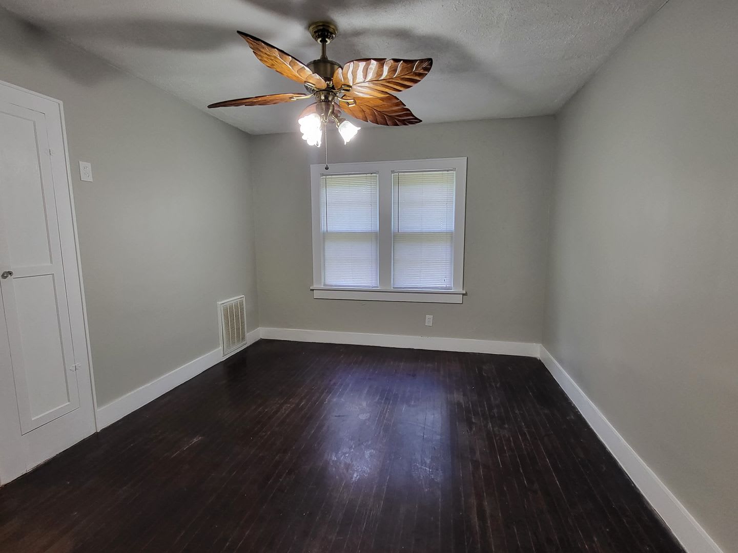 Cute 2 bedroom, 1 bathroom house located next to UCO in Edmond, OK – photo 5