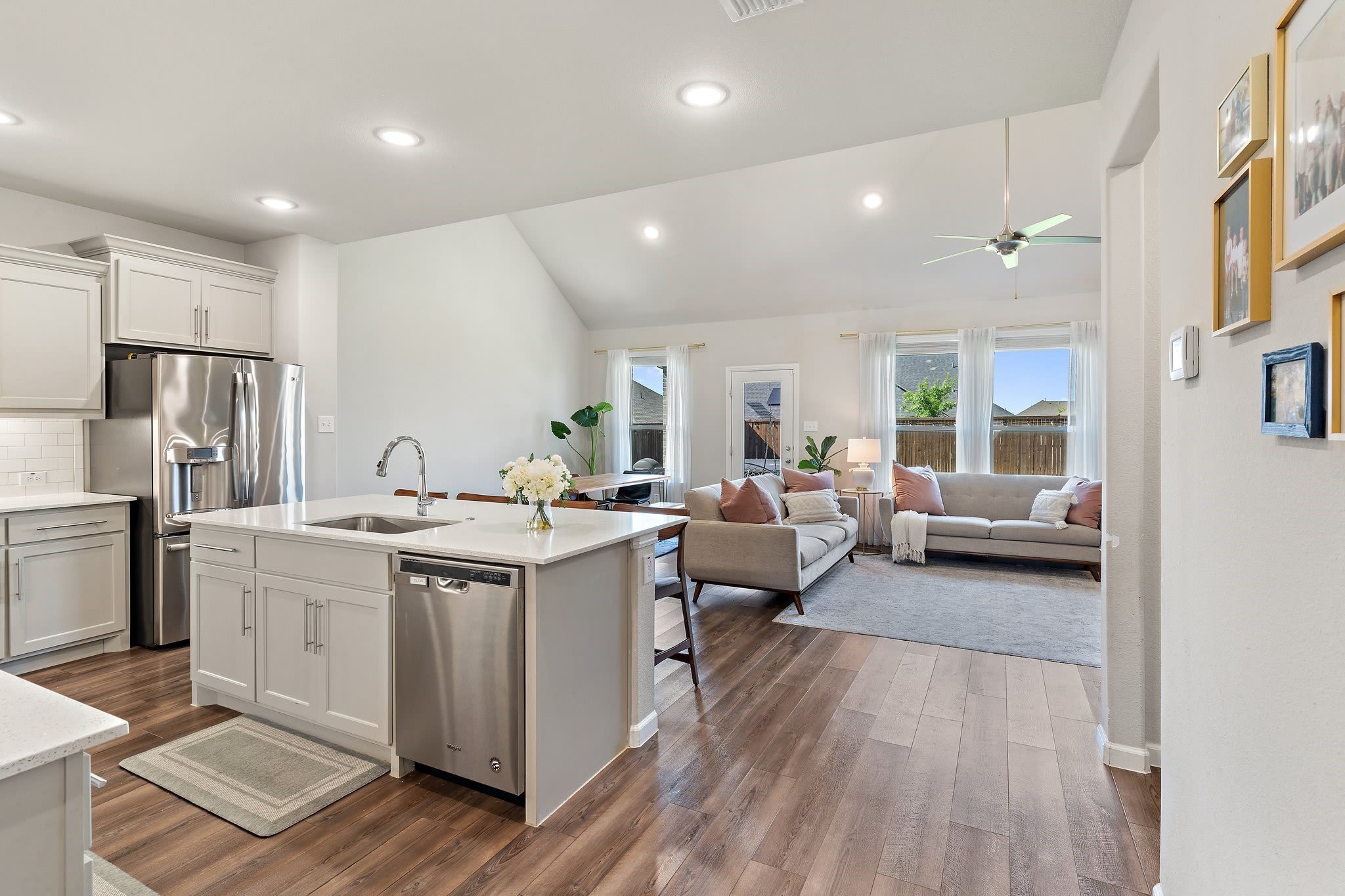 132 Chase Creek Drive – photo 5