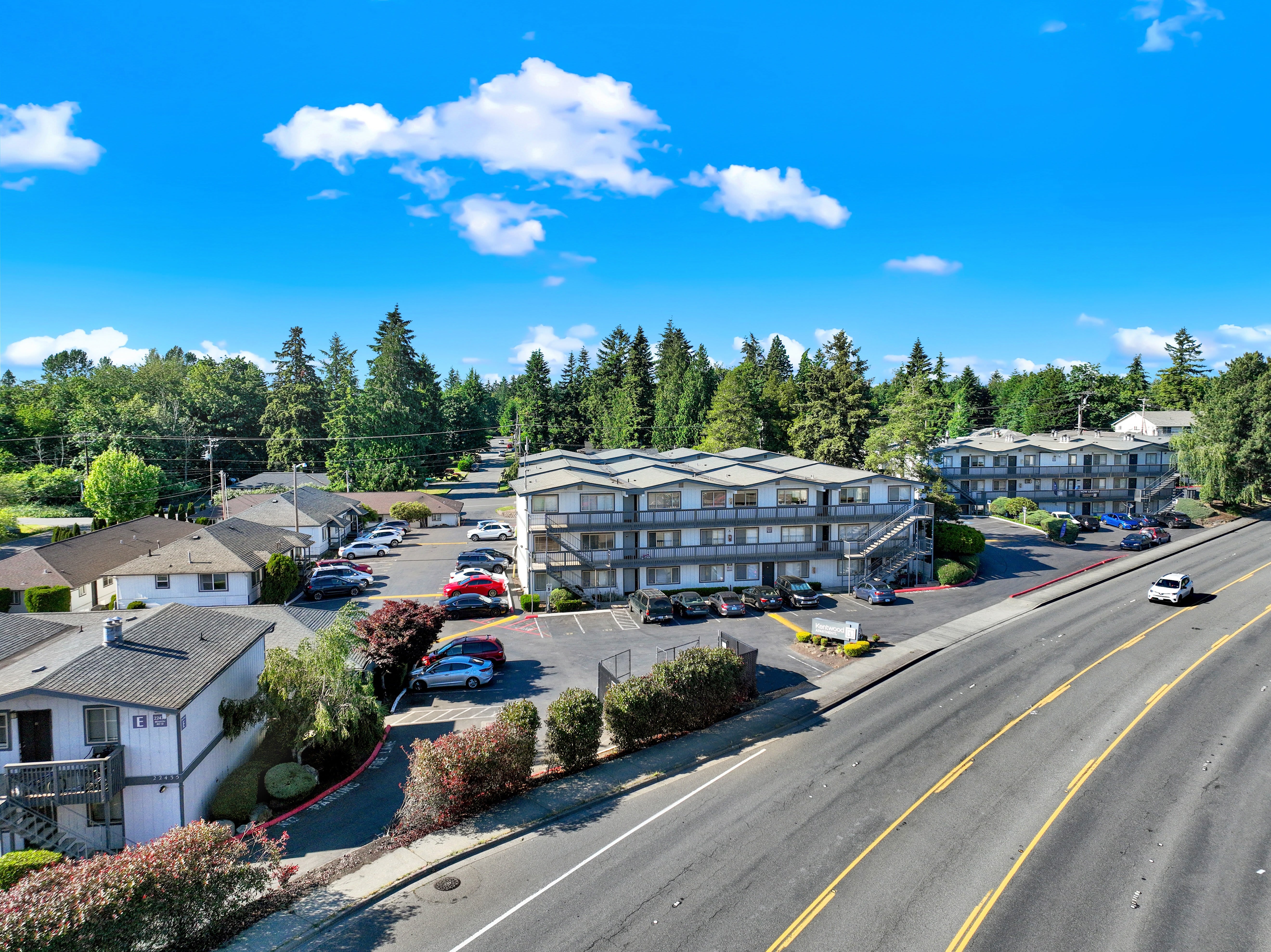 Kentwood Apartments – photo 2