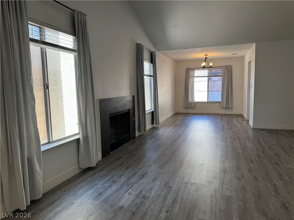 2507 Berwick Court – photo 4