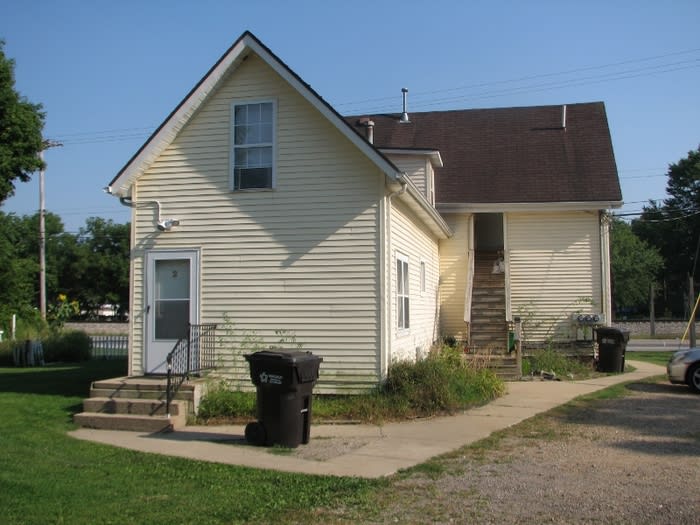 151 East Battle Creek Street – photo 1