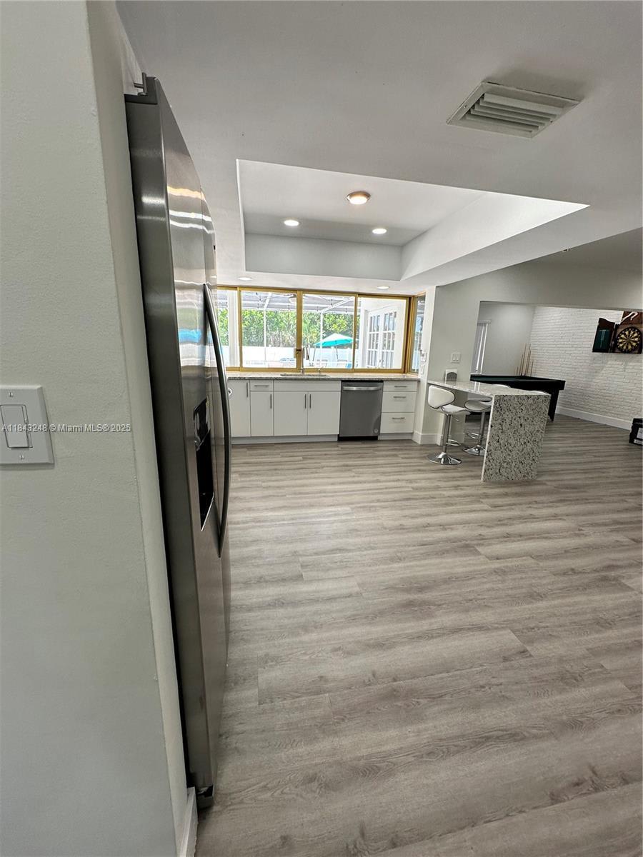 5300 Madison St – photo 2