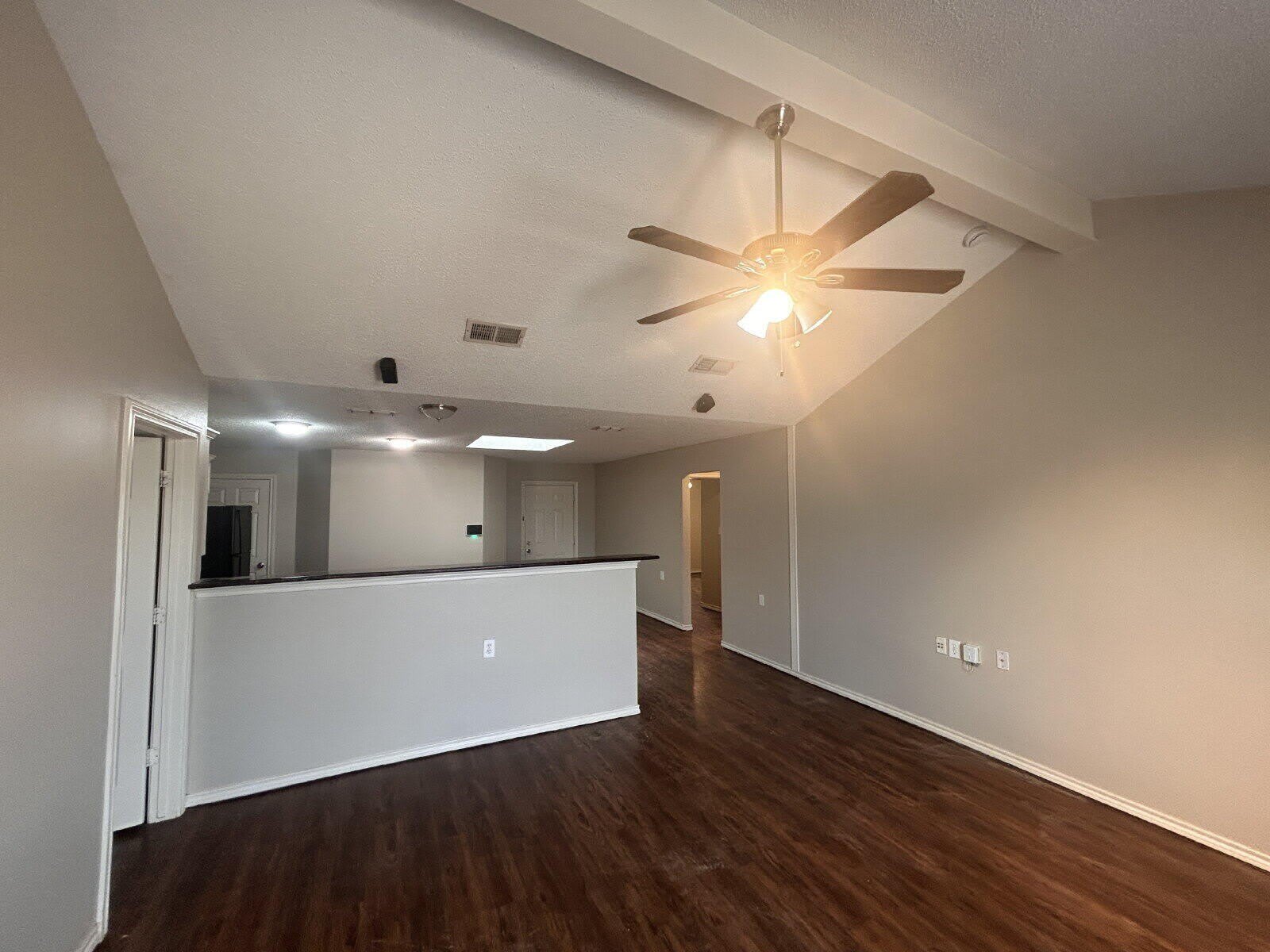 7803 Avenue J – photo 3