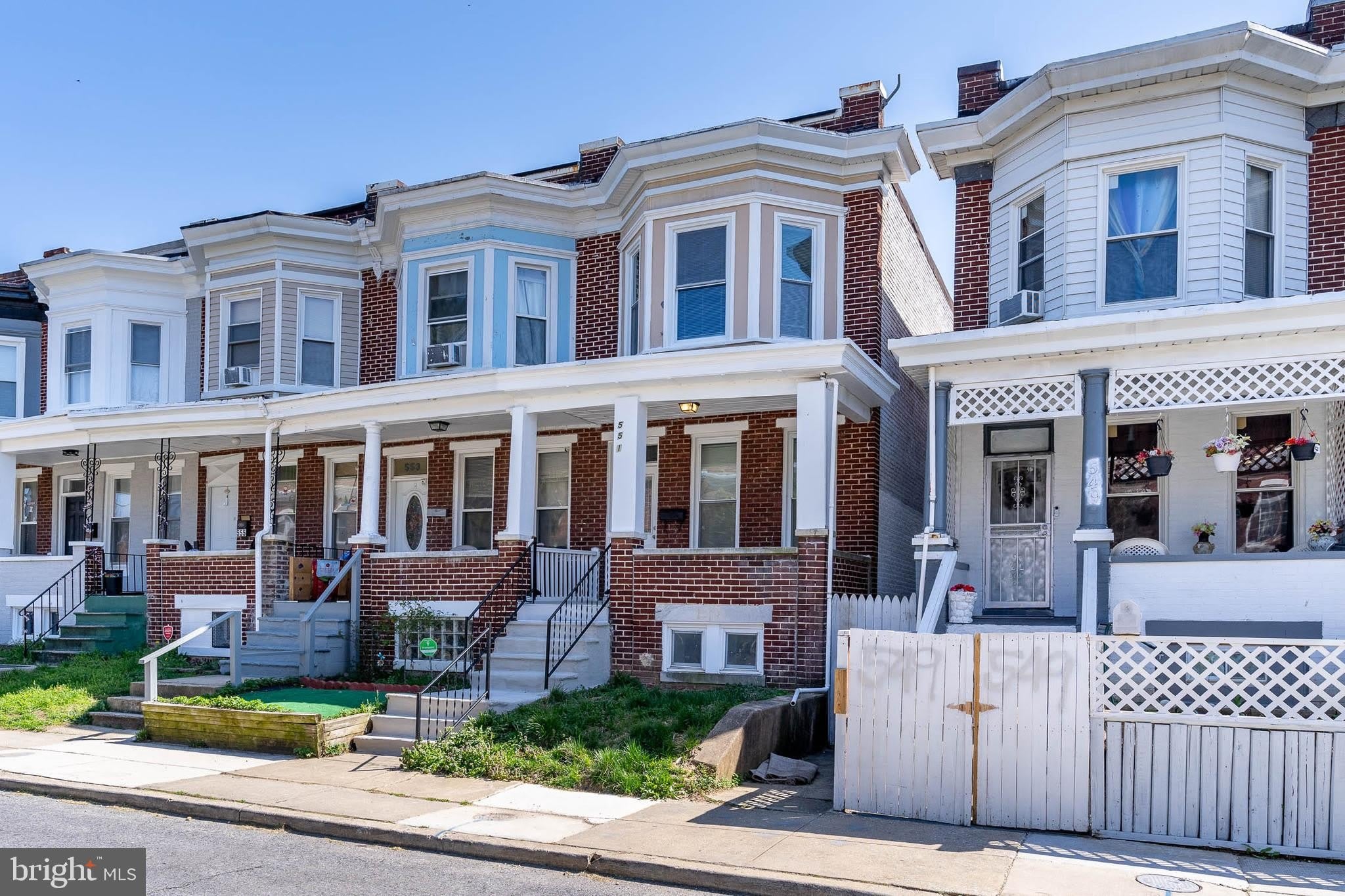 551 E 38TH Street – photo 3