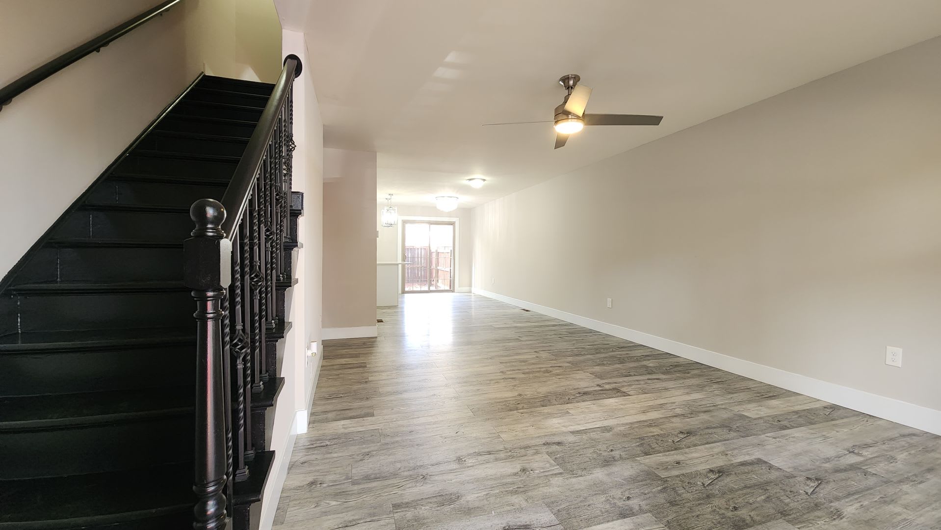 550 S. Clay – photo 4