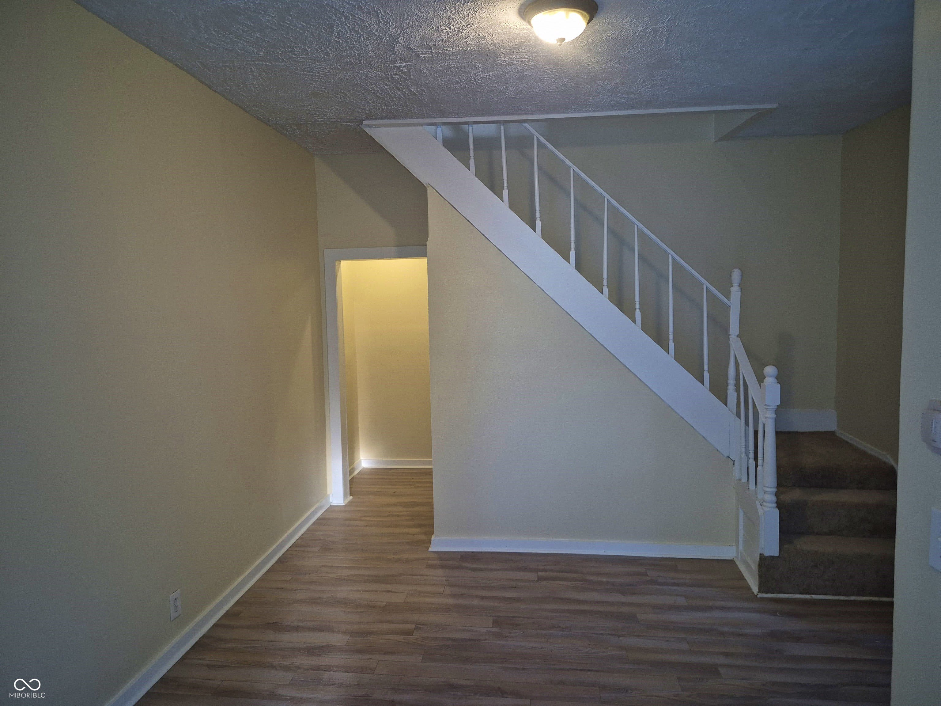 328 N Elder Avenue – photo 5