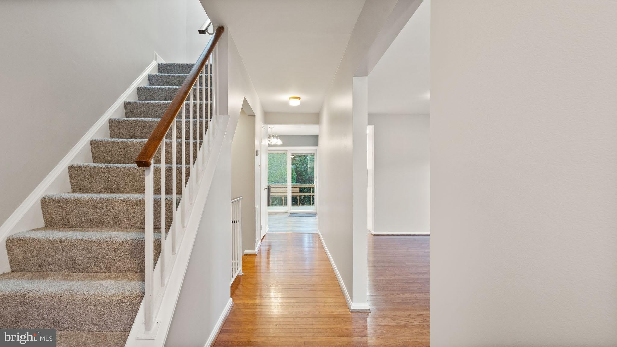 4453 HOLLY Avenue – photo 5