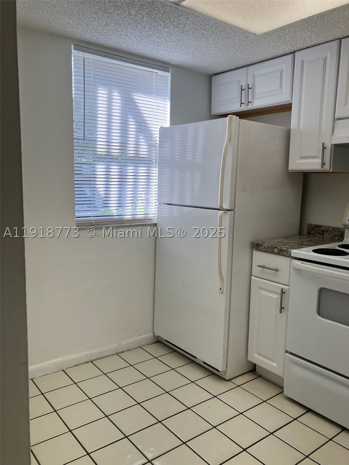 5200 Nw 31St Ave – photo 3
