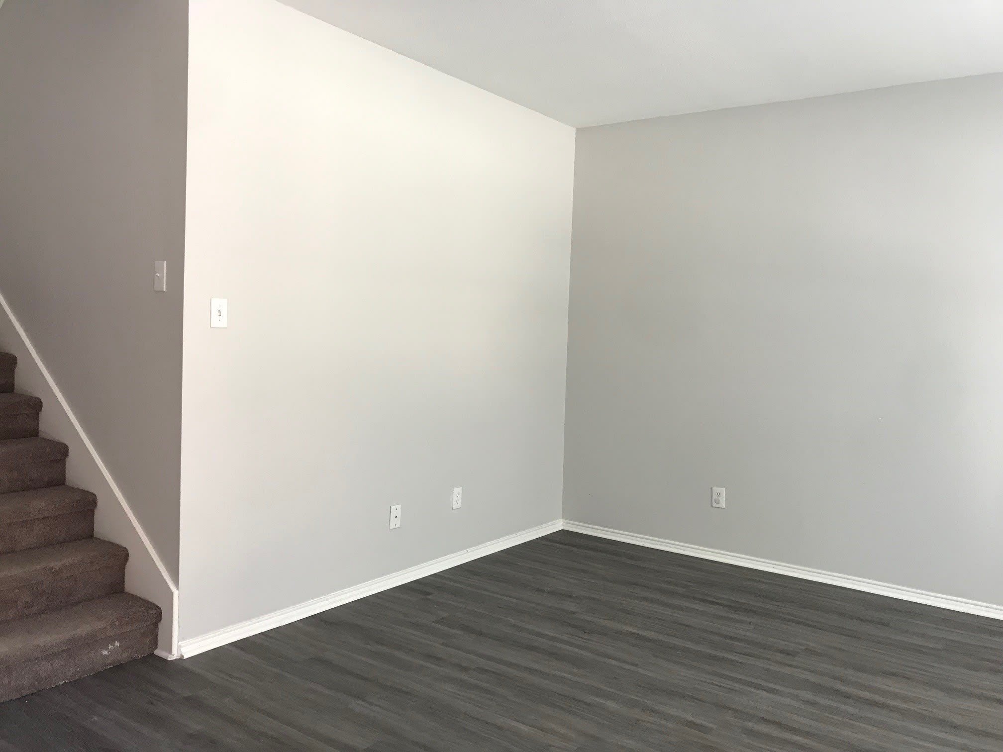 2053 Meadow Park Drive – photo 4