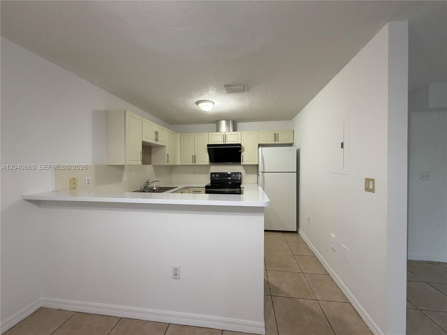 7245 NW 173rd Drive 2505, Hialeah, FL 33015 – photo 1