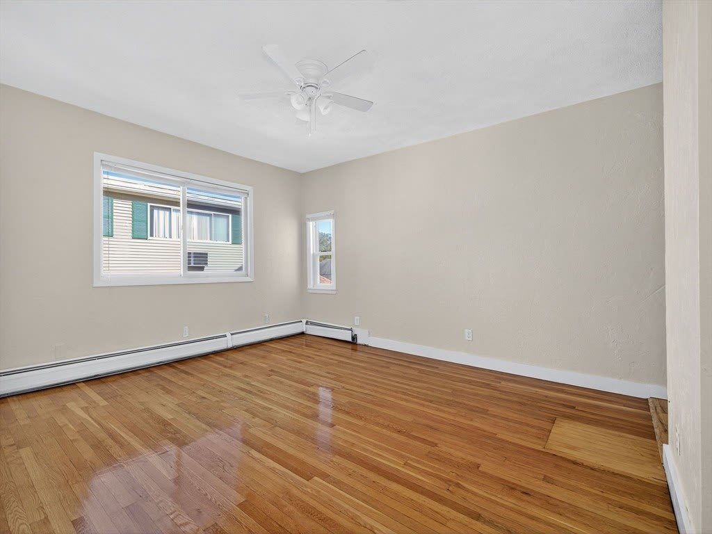 6 Knollin St – photo 4