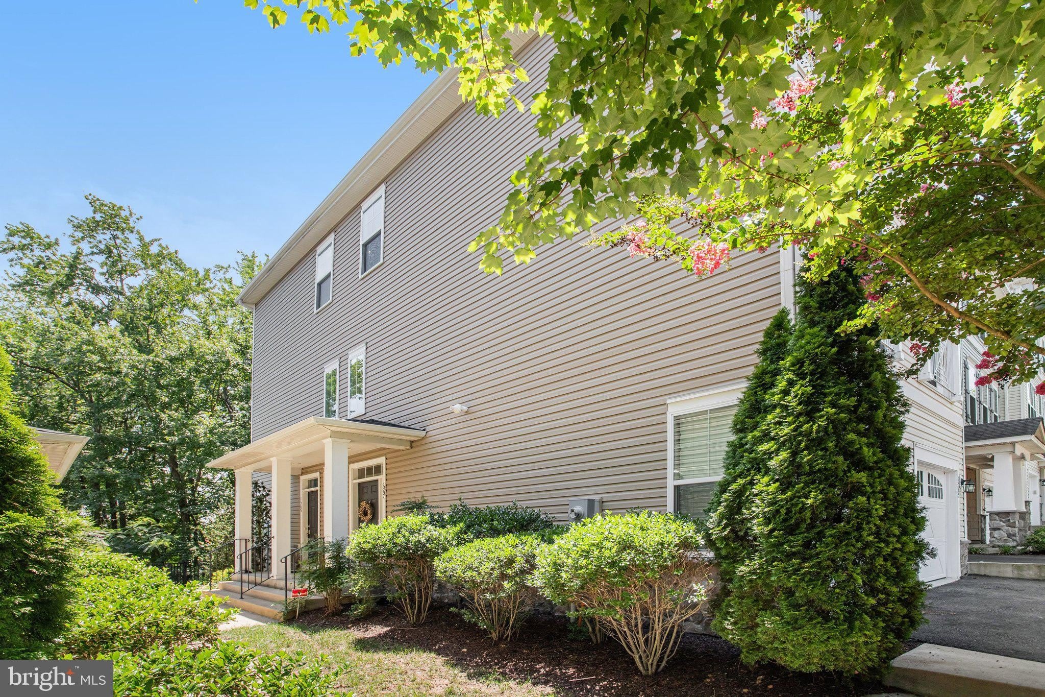1567 RENATE Drive – photo 4