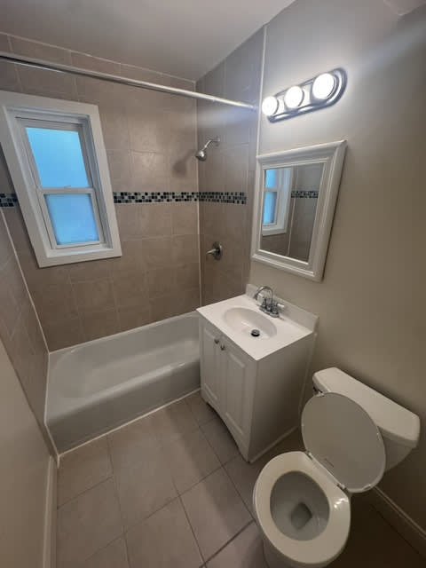 9420 Adelphi Road – photo 5