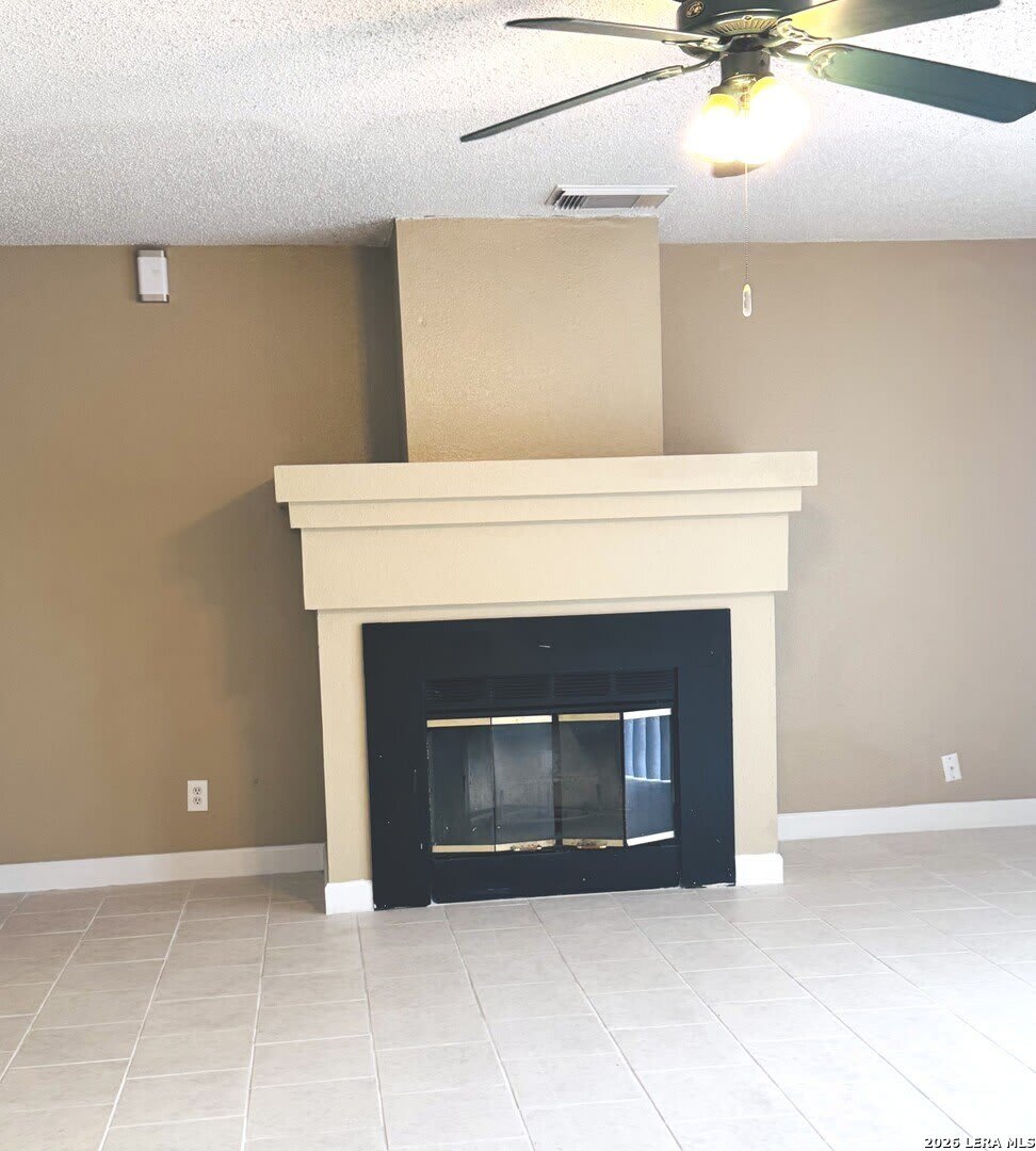 6715 CAMPUS MEADOW DR – photo 3