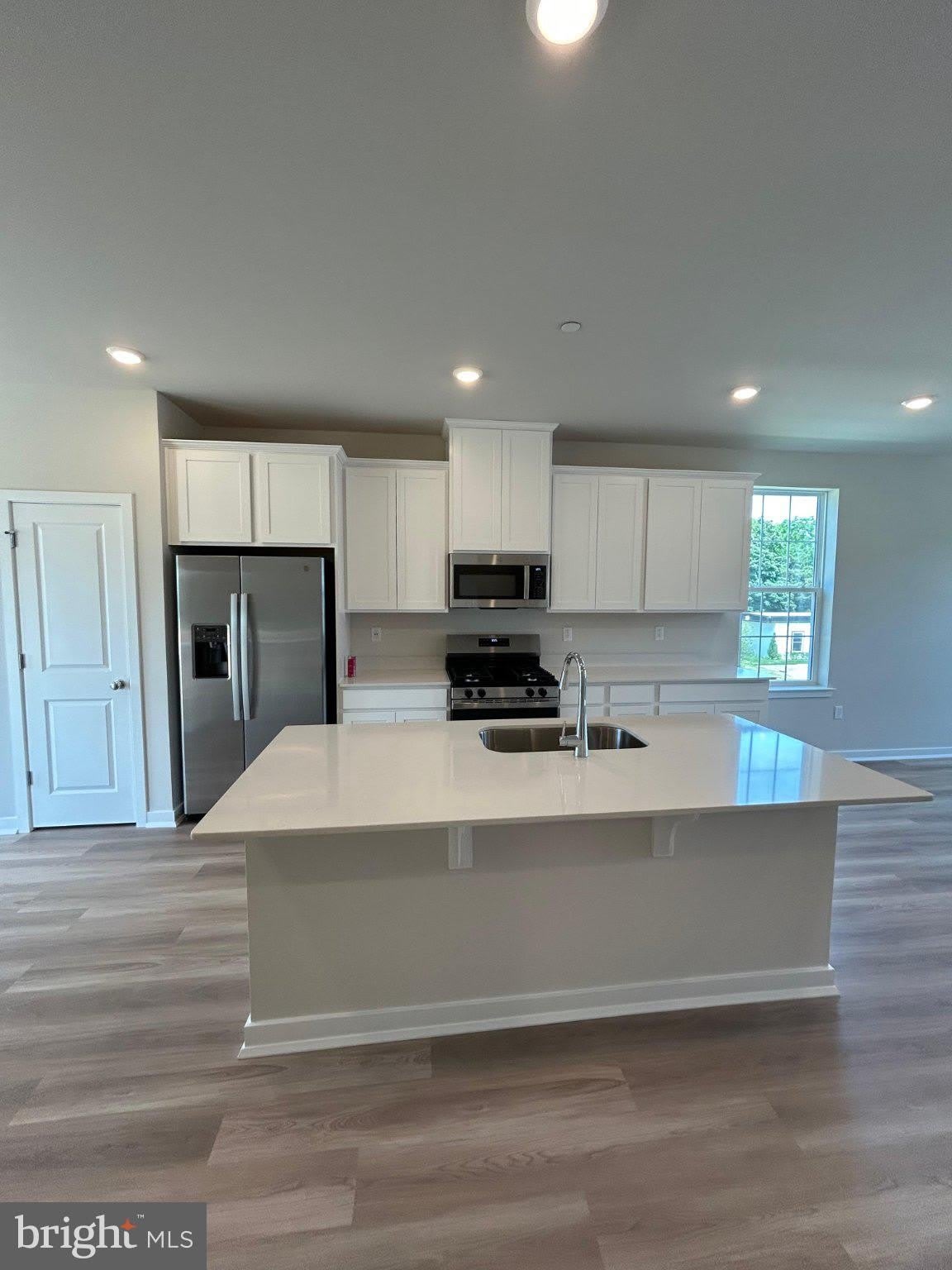 38 BARNES Way – photo 1