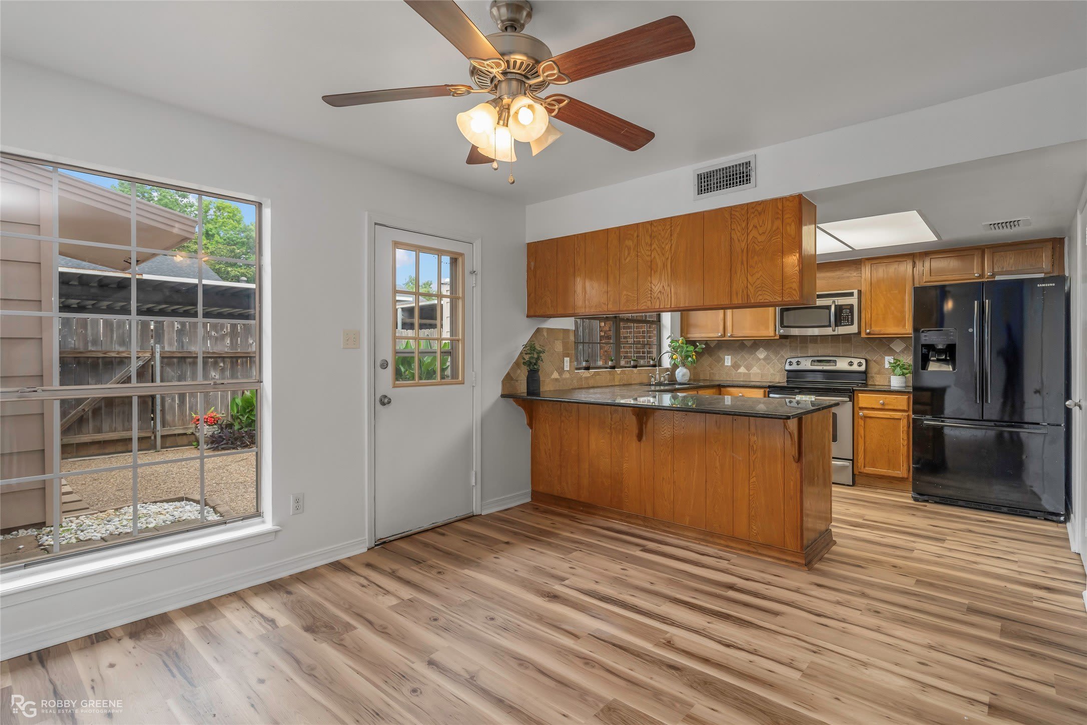 10002 Georgetown Drive – photo 5
