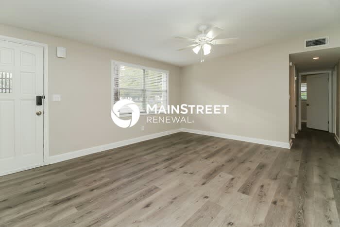 950 Lormann Circle – photo 4
