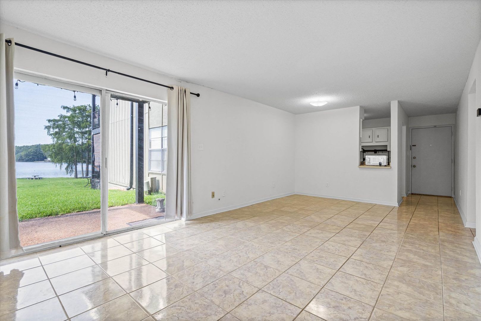 Two Bedroom River View Condo – photo 5