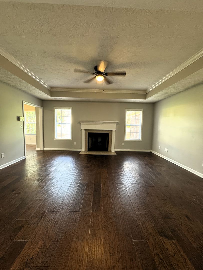 Move In Special: 1/2 Off 1st Month's Rent!! – photo 2