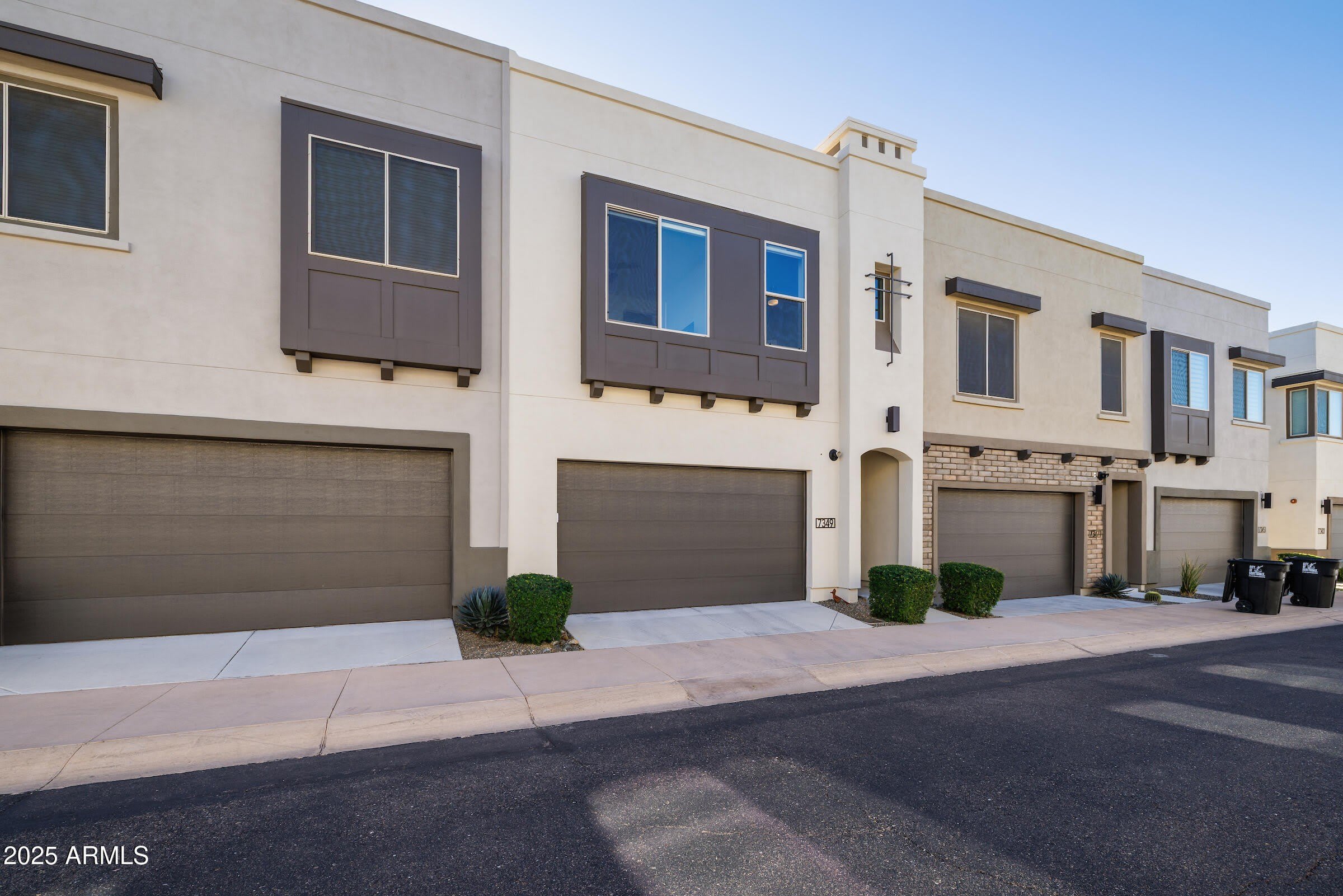 7349 E VISTA BONITA Drive – photo 1