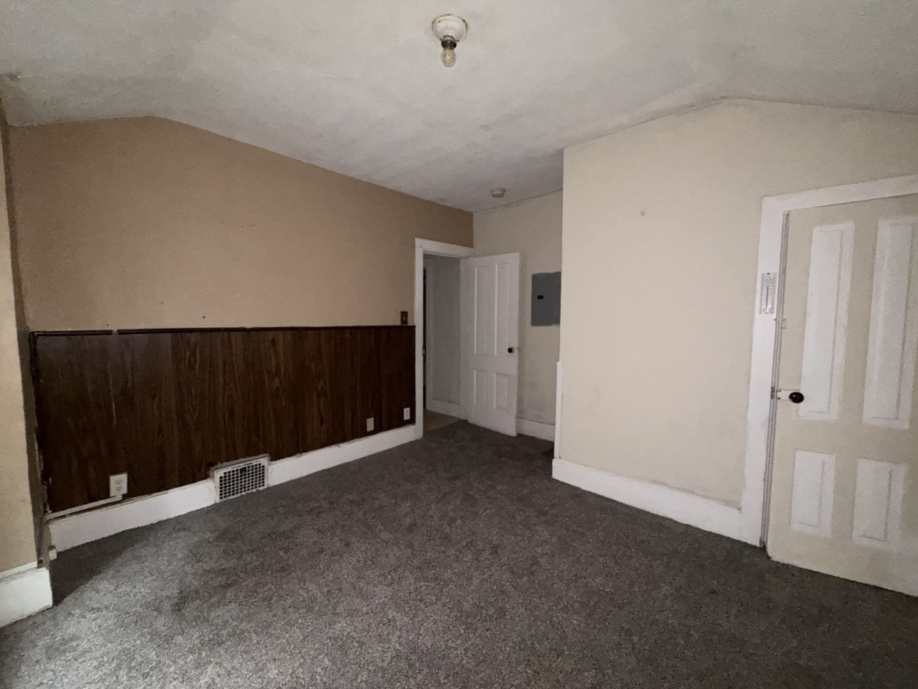 512 West Marion Street – photo 4