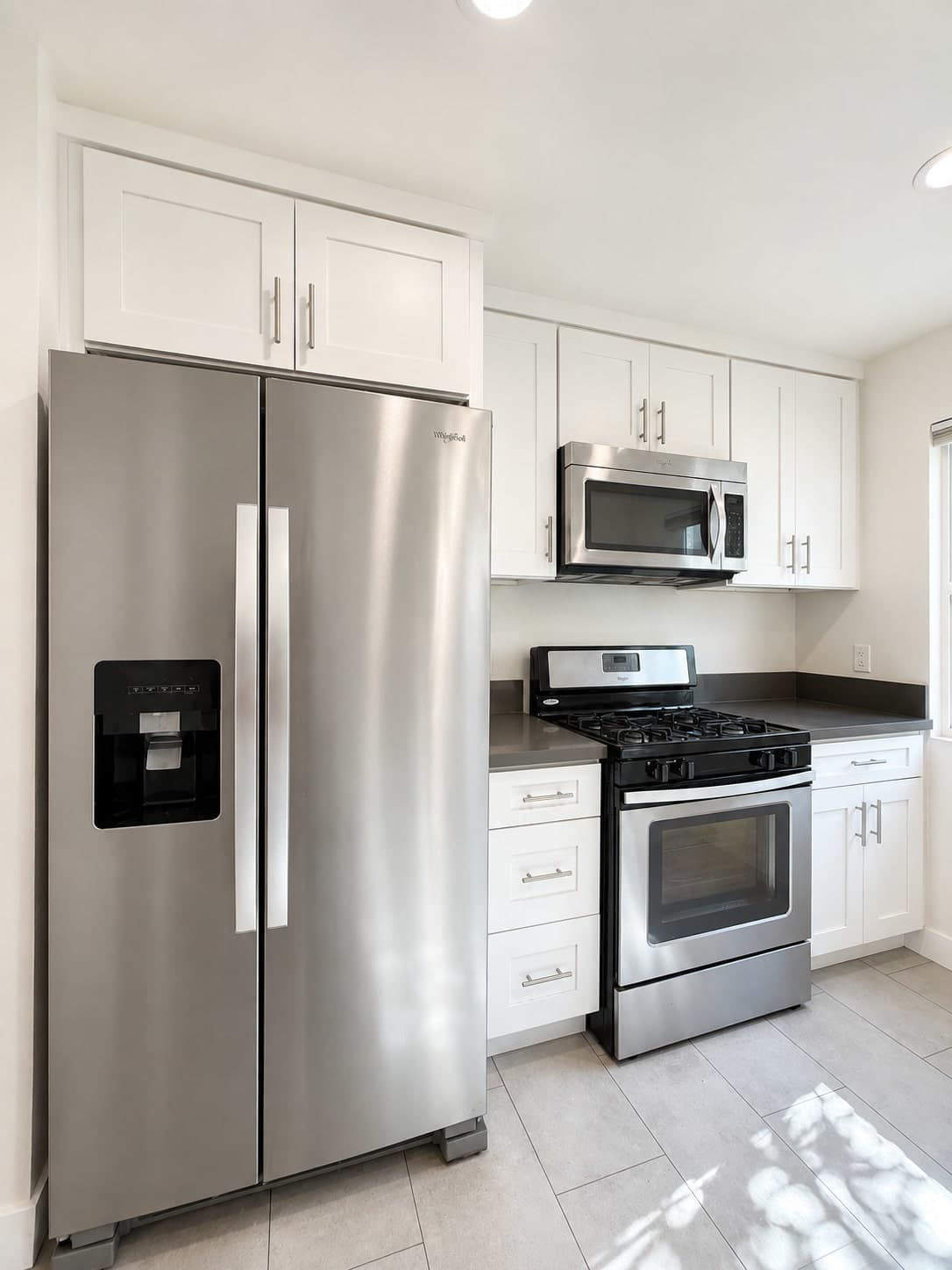 1943 Tamarind Ave – photo 5