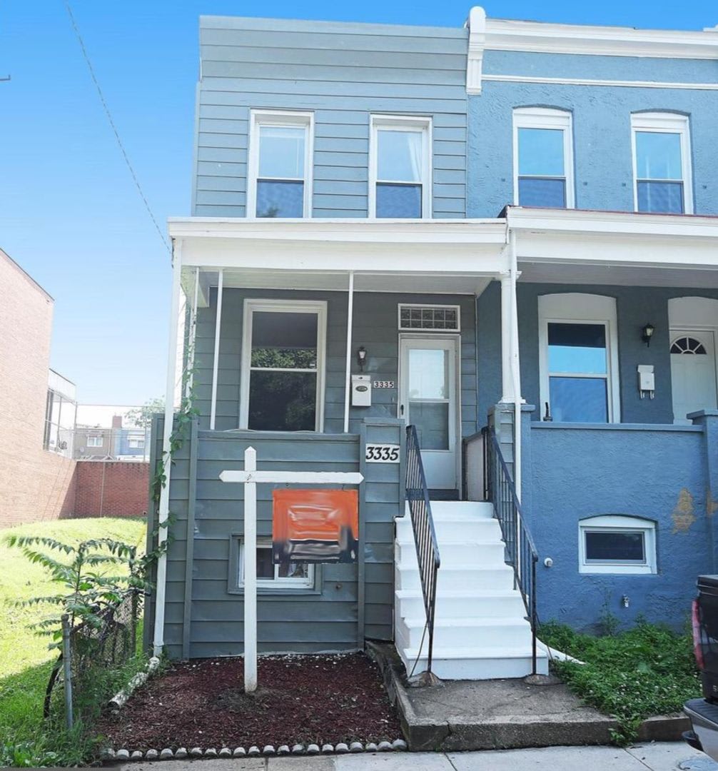 Lovely Hampden EOG 2bd/2ba Rowhome w CAC & W/D! Available now – photo 1