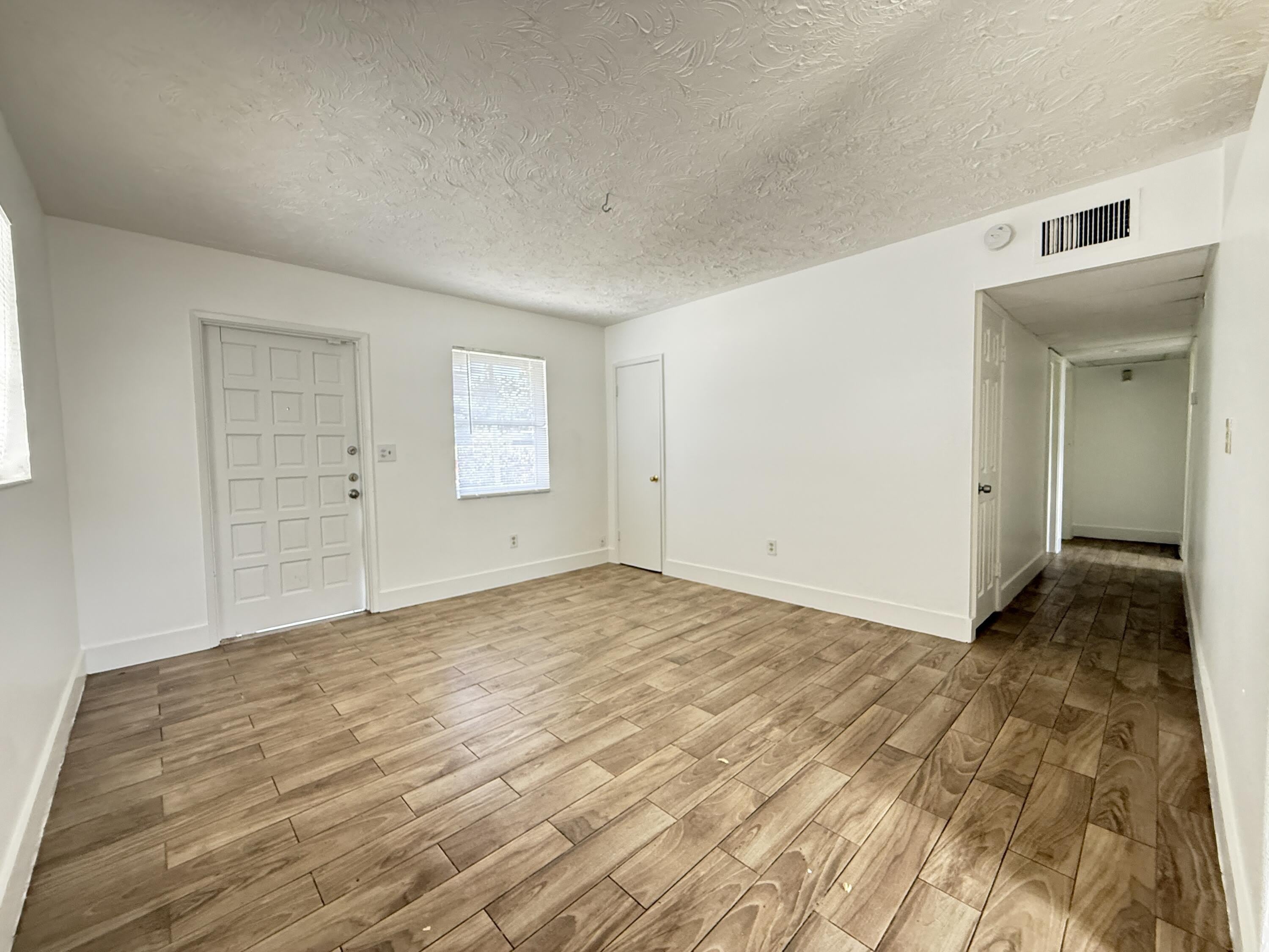 3530 NW 1ST Court NW – photo 3
