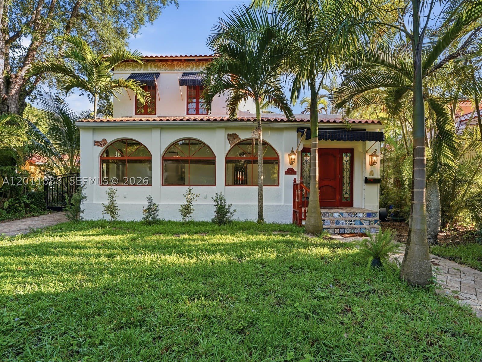 1137 Asturia Ave – photo 5